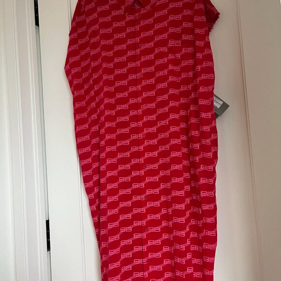 NWT Balenciaga BB Monogram Midi Dress Red Silk Crepe Raw Hem Allover Print Sz 40 - Picture 6 of 12